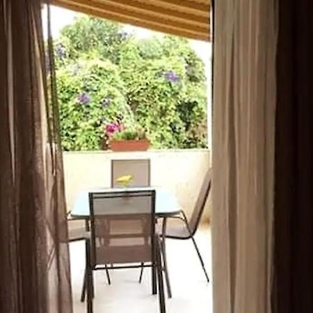 Golden Keys Apatment First Floor Apartment Мораитика Екстериор снимка
